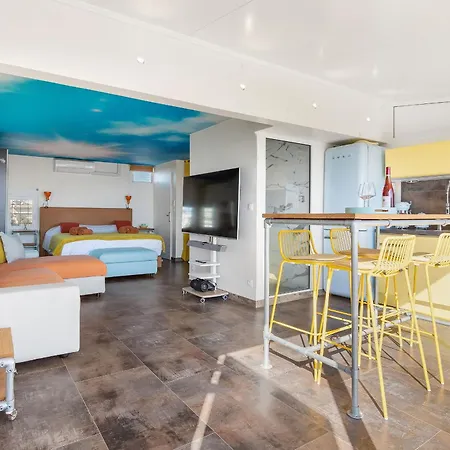 Village Naturiste R4n - Bonheur Front Apartment *
